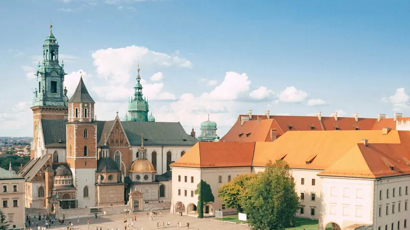 Wzgórze Wawelskie – katedra i dziedziniec zamku